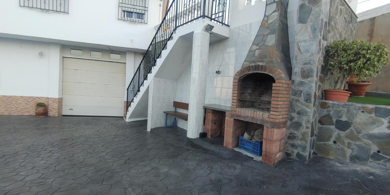 Villa Del Carmen Almayate Alto Eksteriør bilde